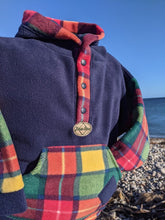 Load image into Gallery viewer, Kid's blue fleece hoodie with tartan pocket