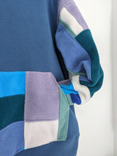 Load image into Gallery viewer, Patchwork turtleneck. Blues.
