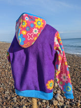 Load image into Gallery viewer, 8-12 years Bright flower fleece hoodie
