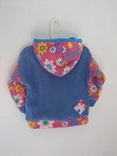 Load image into Gallery viewer, Kid's fleece hoodie with pink sheep
