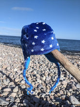 Load image into Gallery viewer, Tassle hat navy stars
