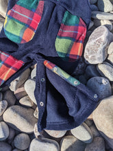 Load image into Gallery viewer, Kid&#39;s fleece dungaree, navy blue with Bucannan tartan
