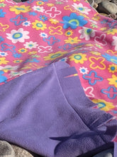 Load image into Gallery viewer, Blanket, Pink flower

