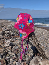 Load image into Gallery viewer, Tassle hat pink flower
